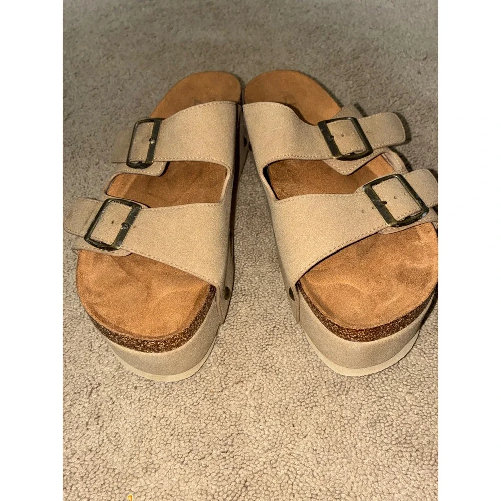 Dirty Laundry Platform Sandals Womens 9 Tan Double Buckle Suede Wedge Slides